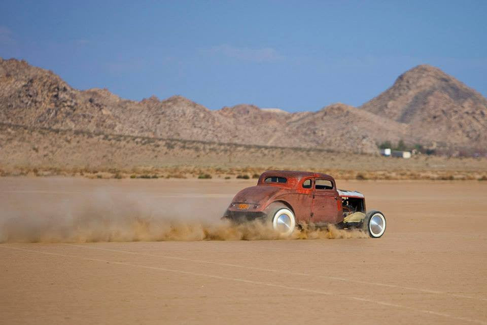 ron's 1943 coupe rippin' the el mirage desert.